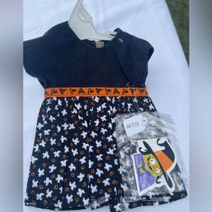 NWT preemie dress / doll dress